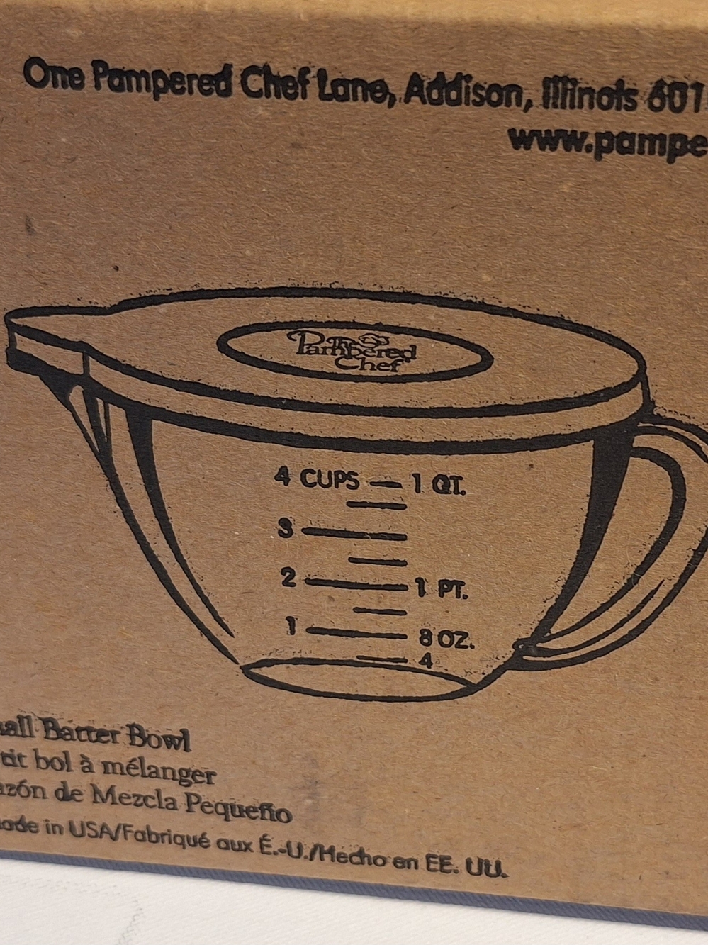 Pampered Chef Small Batter Bowl with Lid and Handle
